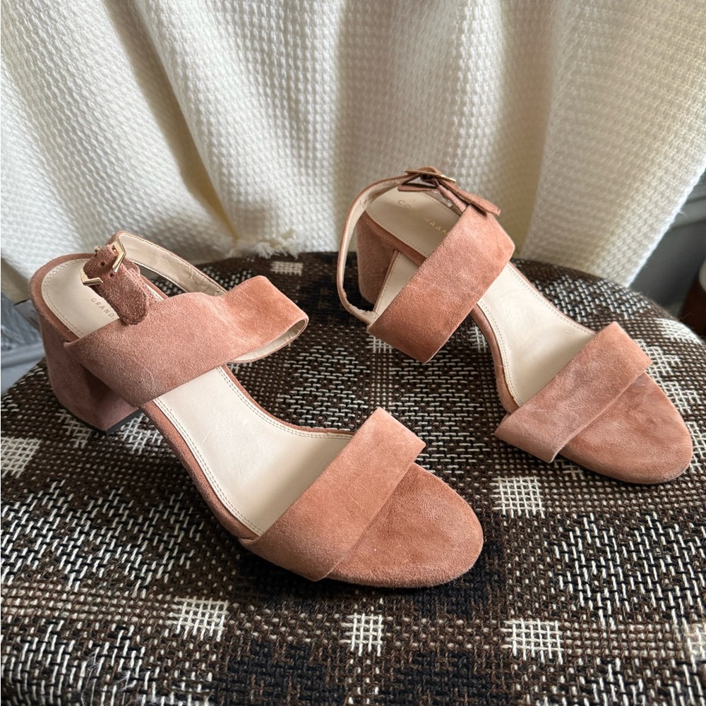Women’s Cole Haan Neutral Pink Suede Heels 10 B